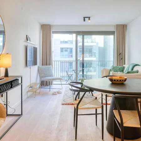 아파트 Cozy 5-person Near The In 오스텐드