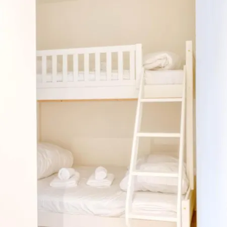 Cozy 5-person Near The In Apartament *